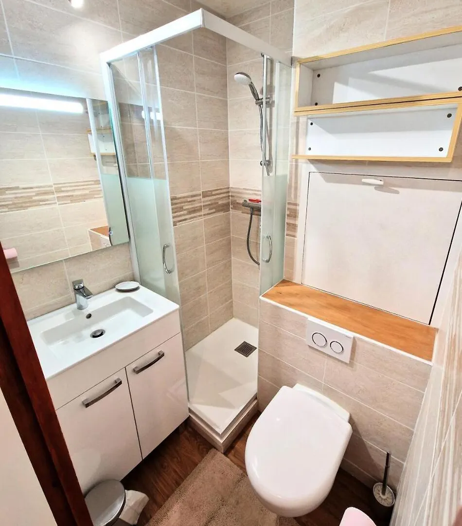 Apartment Chalet Club - Studio Pour 3 Personnes 80 Modane